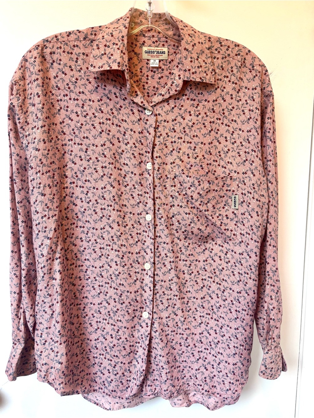 Vintage GUESS Pink Floral Short-Sleeve Button Down Shirt 90s Y2K